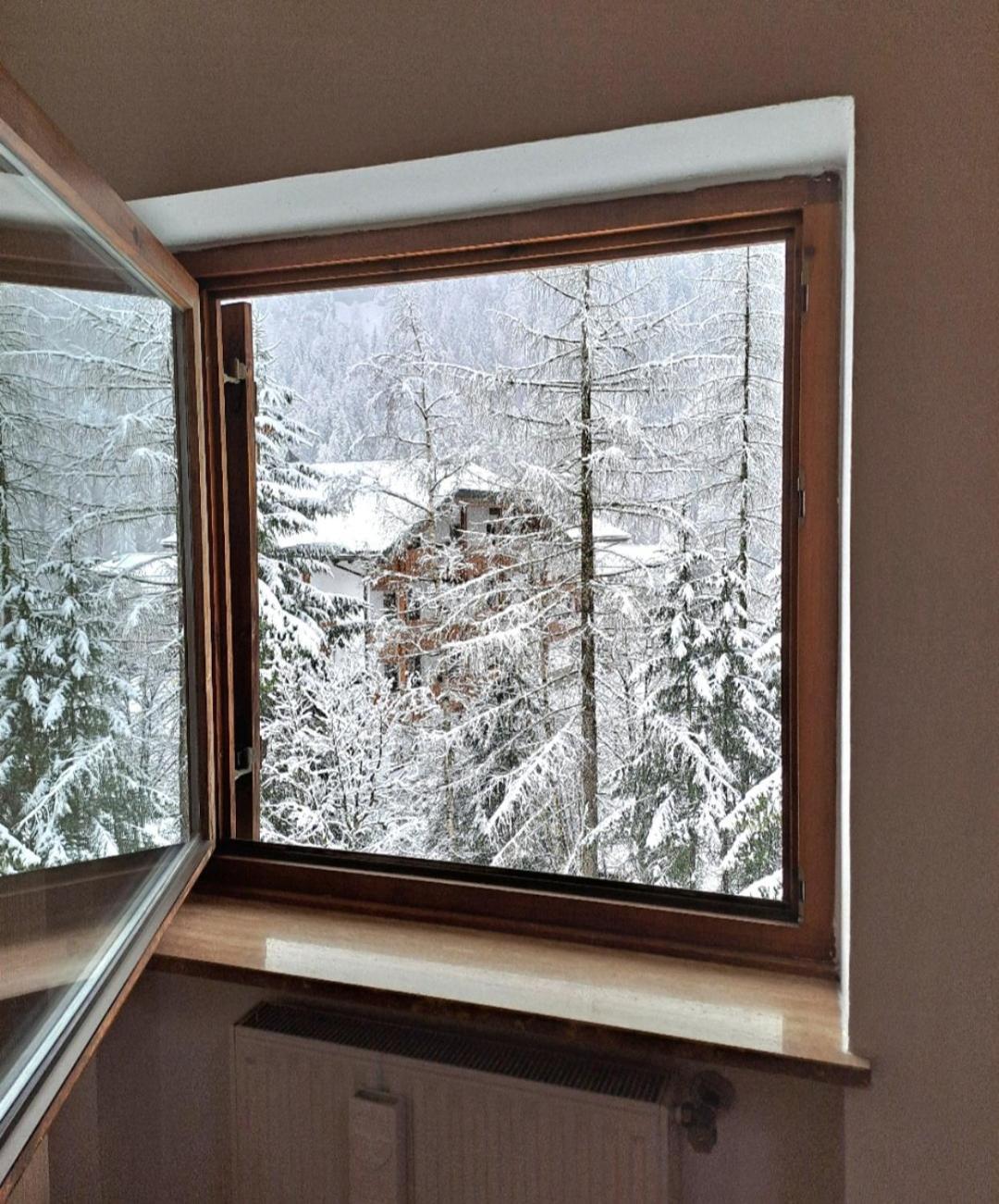 Apartamento Cesa Pier Sellaronda Dolomiti Campitello di Fassa Habitación foto